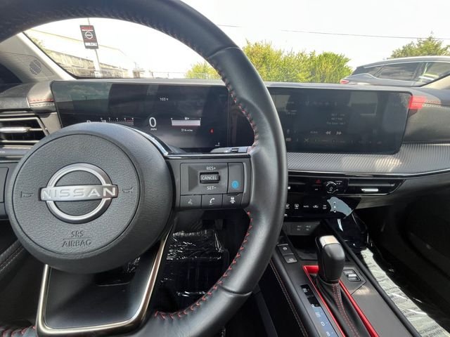 Used 2025 Brown Nissan SR image 12
