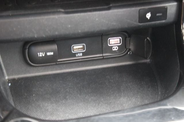 Used 2022 Gray Kia EX image 11