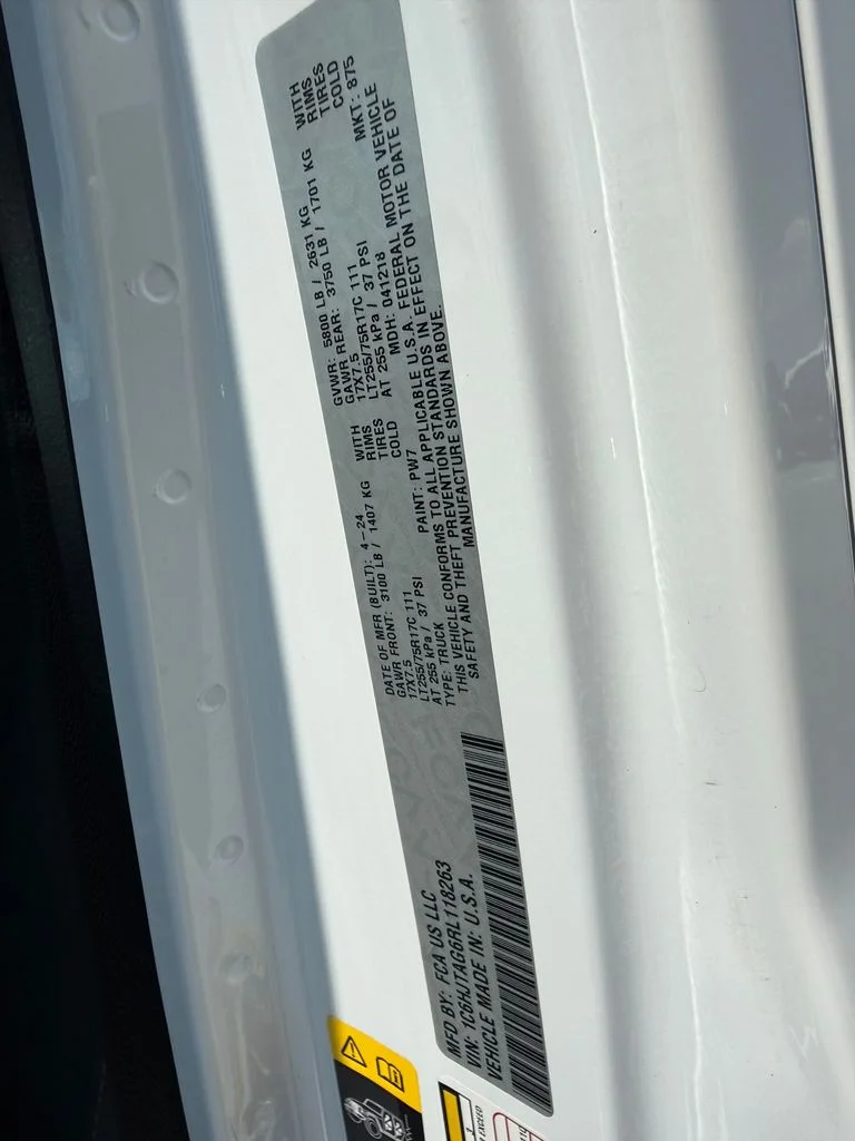 Used 2024 White Jeep Willys image 24