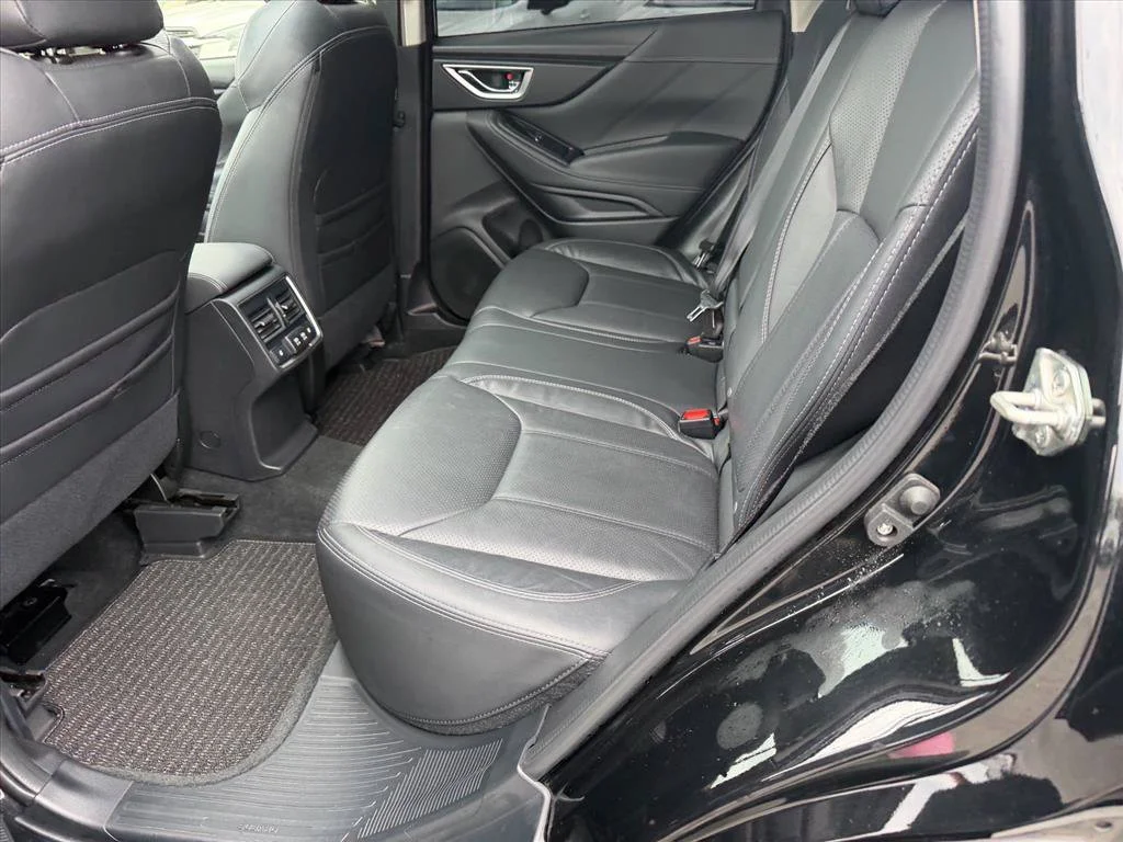 Used 2022 Black Subaru Touring image 13