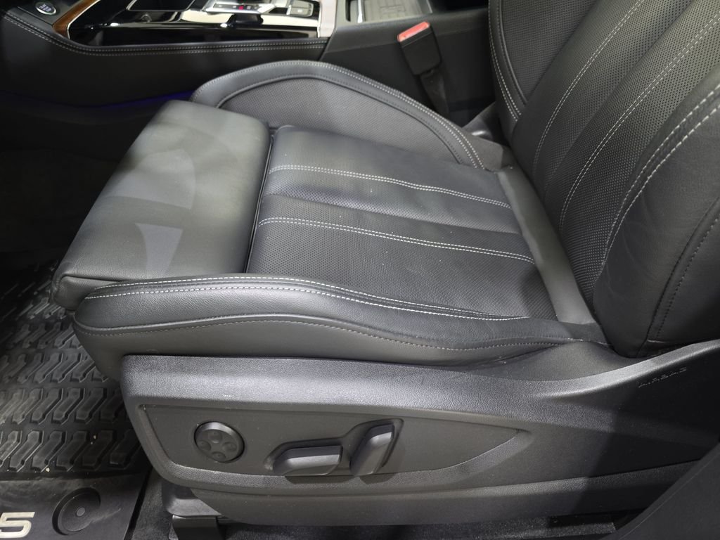 Used 2023 White Audi 40 Prestige image 32