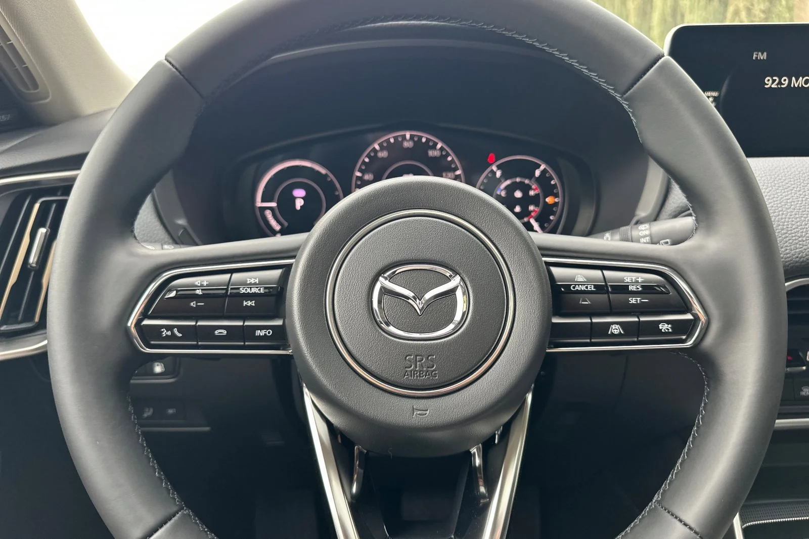 2025 Mazda CX-70 Premium Package - Photo 27
