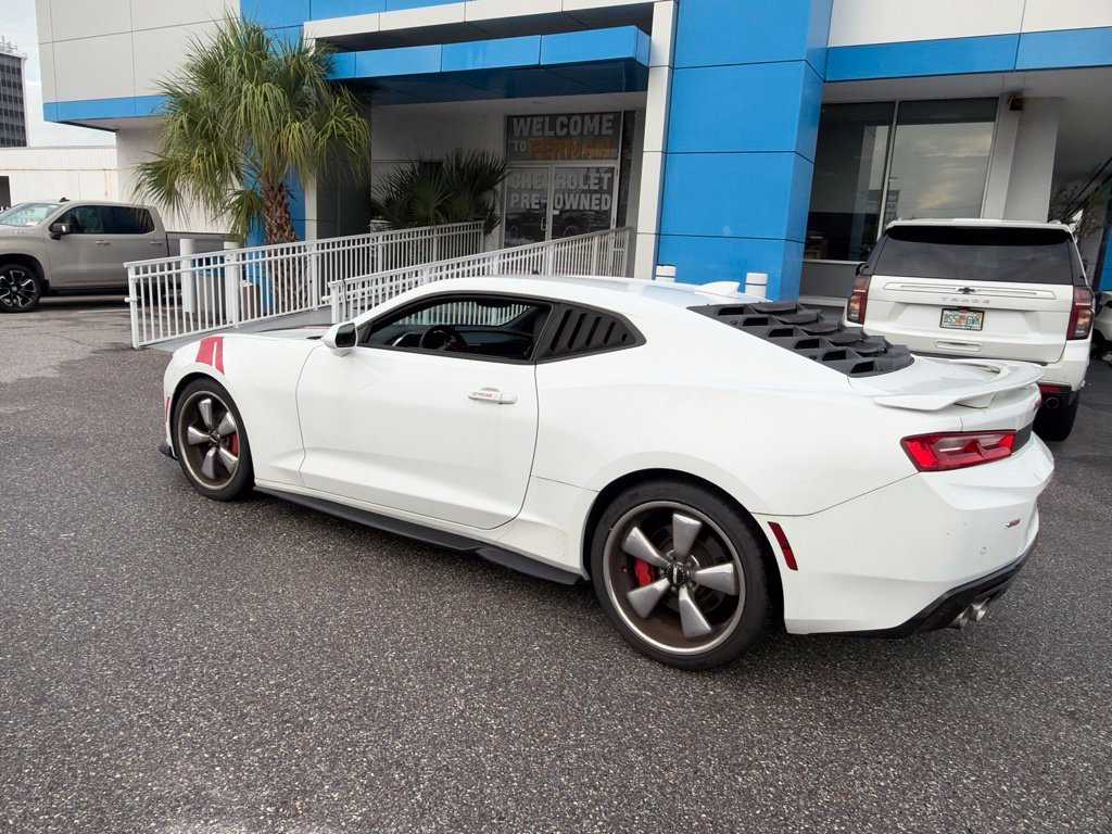 Used 2016 White Chevrolet SS image 3