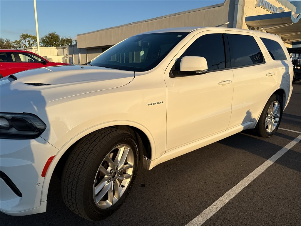 Used 2022 White Knuckle Clearcoat Dodge R/T image 2