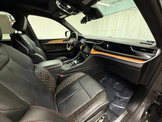 2023 Jeep Grand Cherokee L Summit Reserve - Photo 9