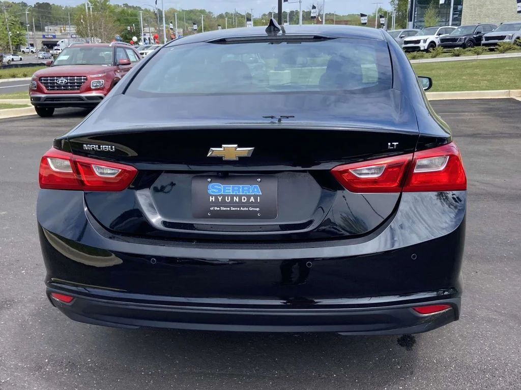 Used 2025 Black Chevrolet LT image 4