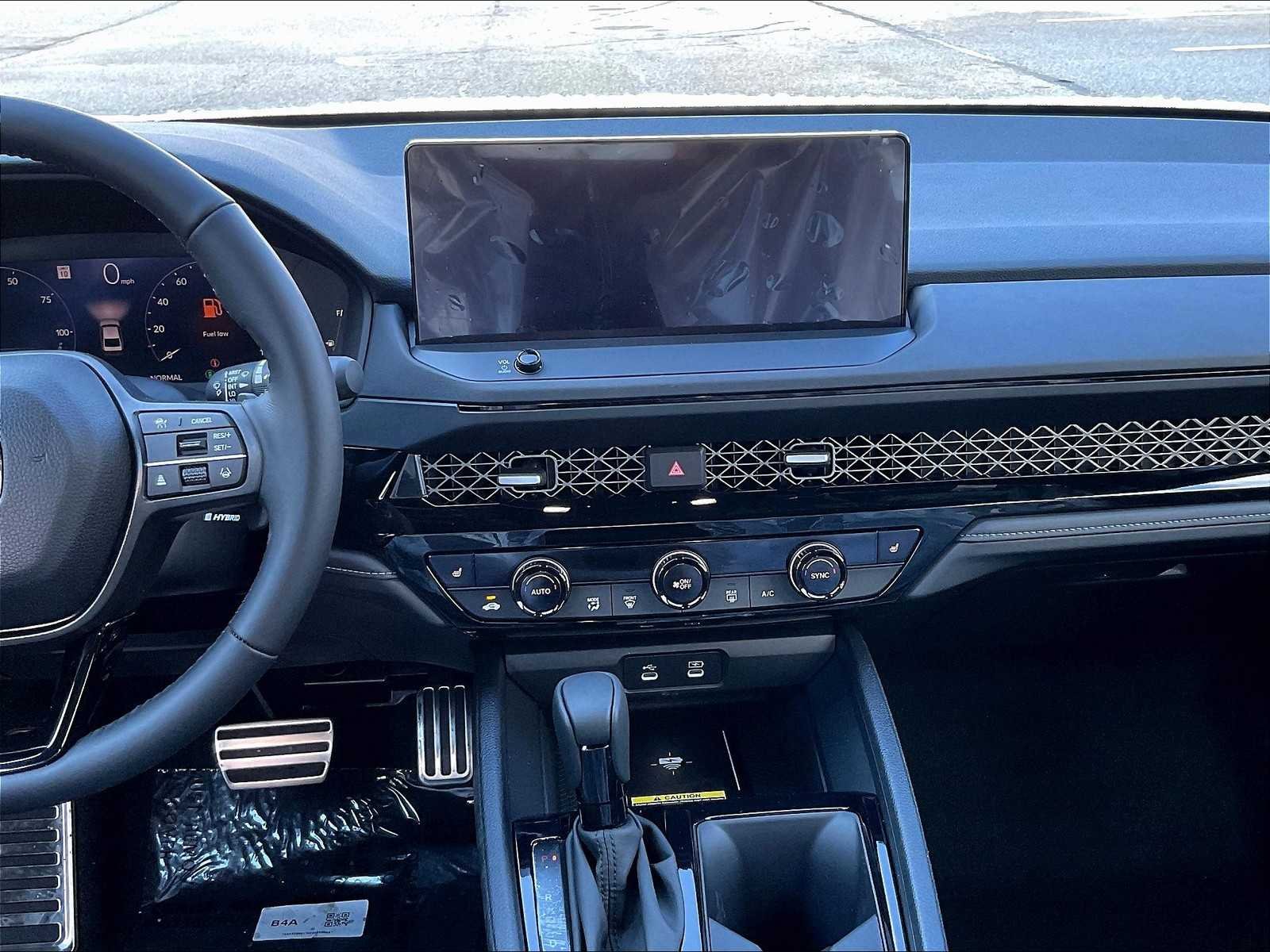 2025 Honda Accord Hybrid Sport - Photo 13