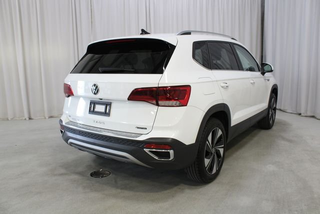 Used 2024 Pure White Volkswagen 1.5T SE image 25