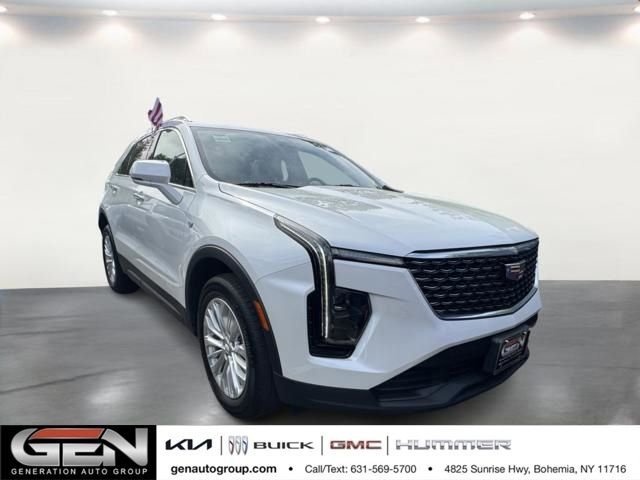 2024 Cadillac XT4 Luxury AWD's photo