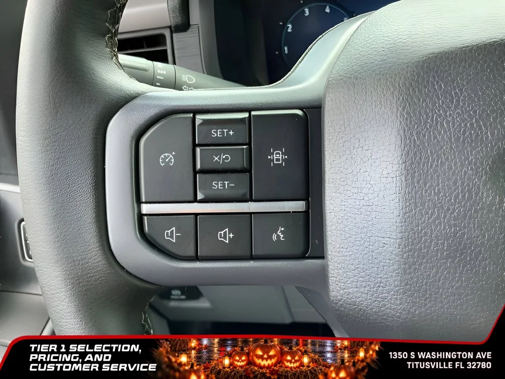 Used 2025 Gray Ford XLT image 22