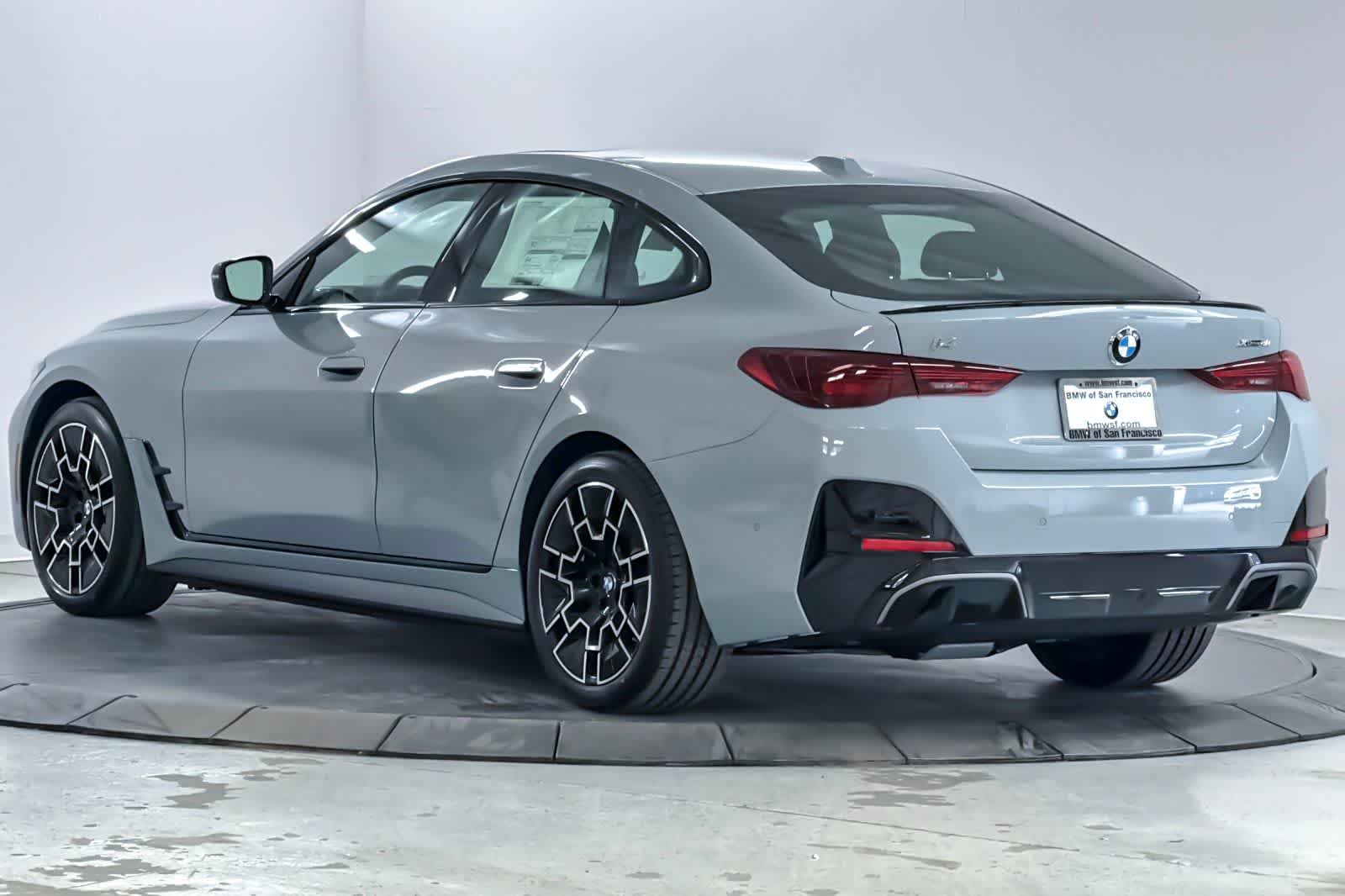 New 2026 Brooklyn Grey Metallic BMW xDrive40 image 6