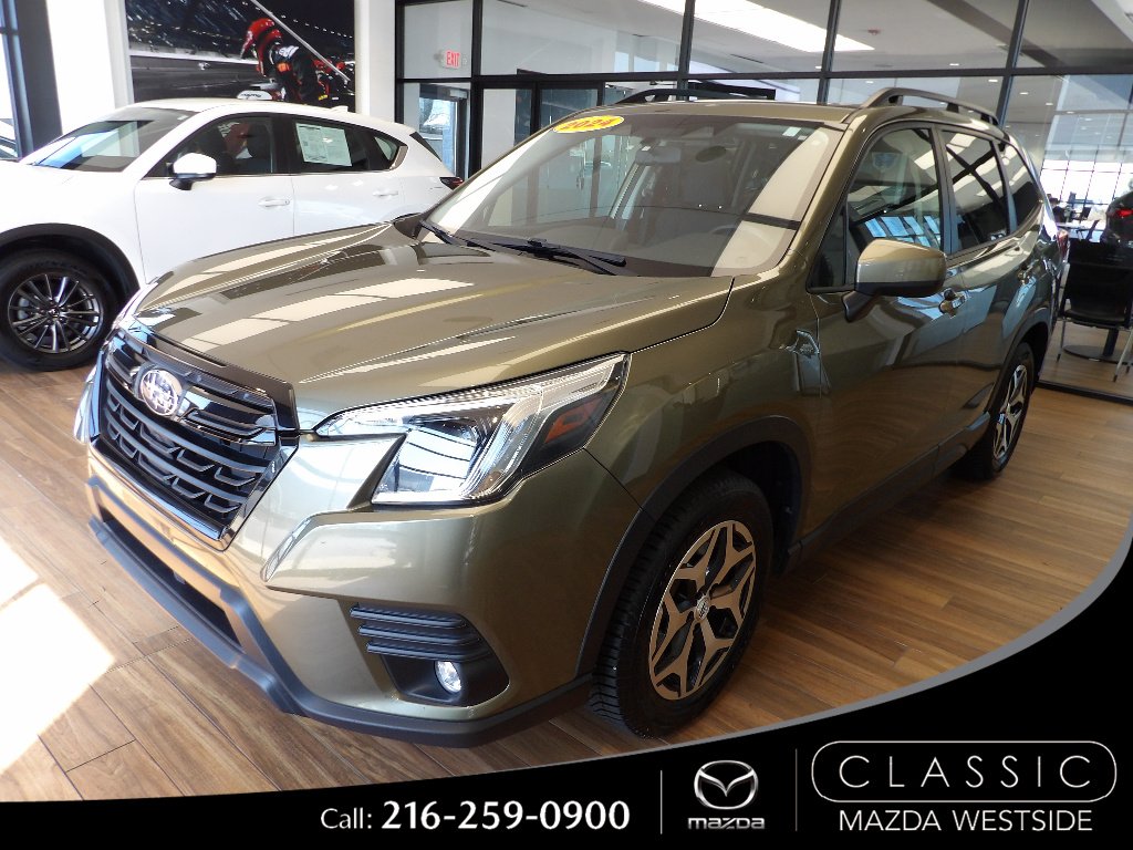 2024 Subaru Forester Premium