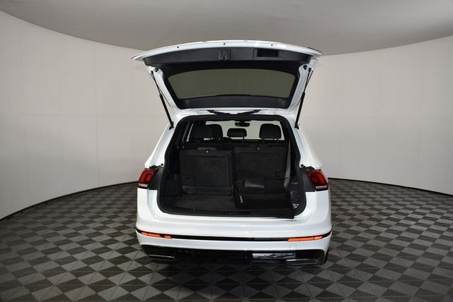 Used 2021 White Volkswagen 2.0T SE R-Line Black image 25