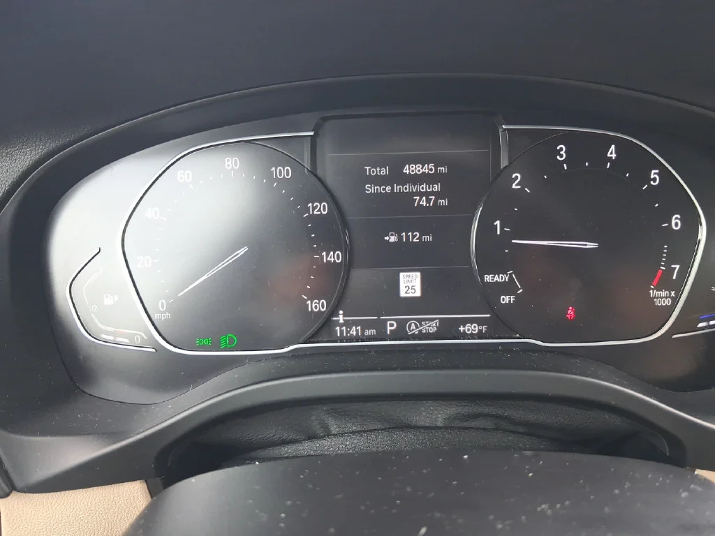 Used 2022 Dark Graphite BMW xDrive30i image 18