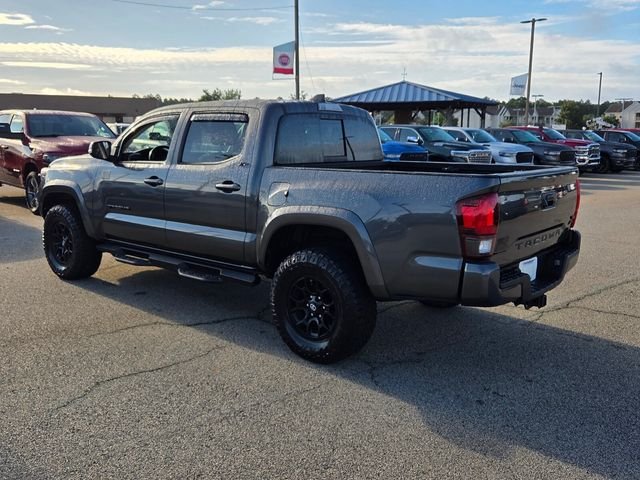 Used 2022 Gray Toyota SR5 image 10
