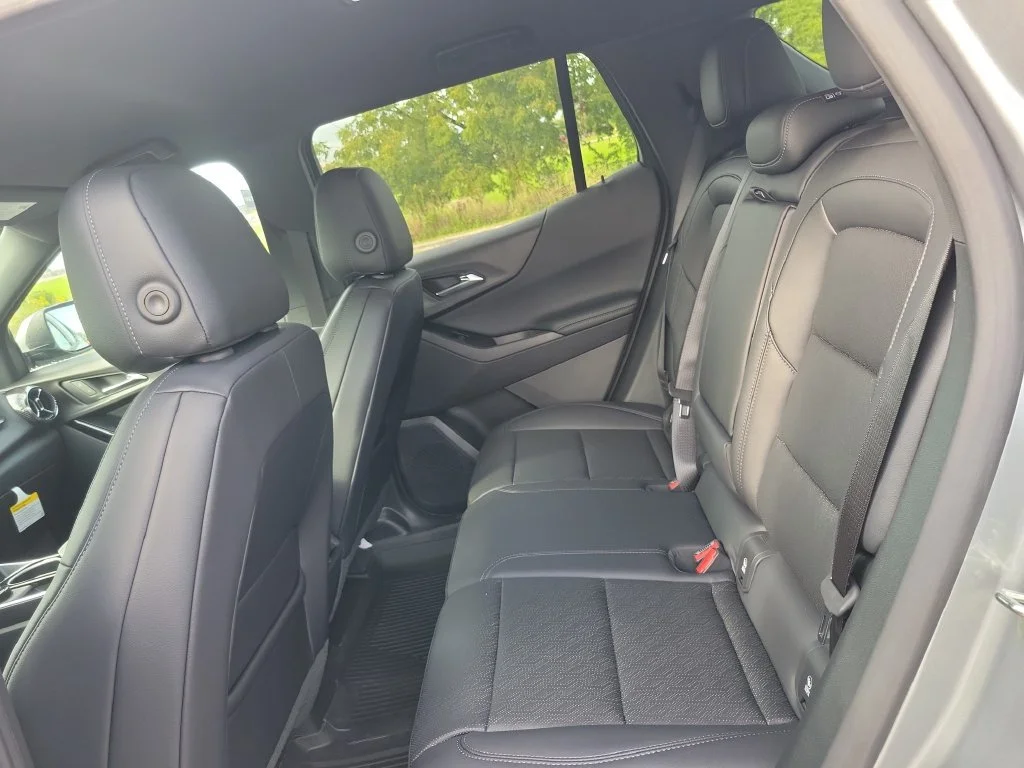 New 2027 Sterling Gray Metallic Chevrolet LT image 27