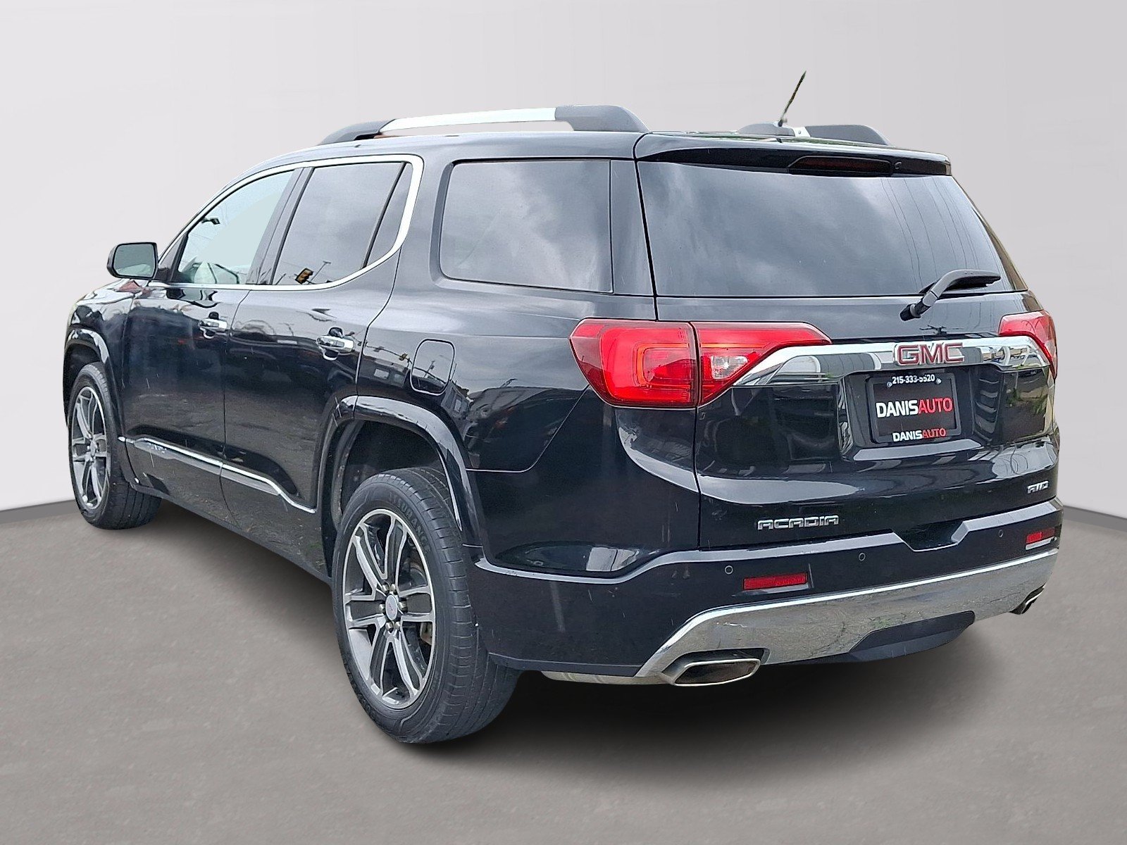 Used 2019 Ebony Twilight Metallic - GB8 GMC Denali image 4
