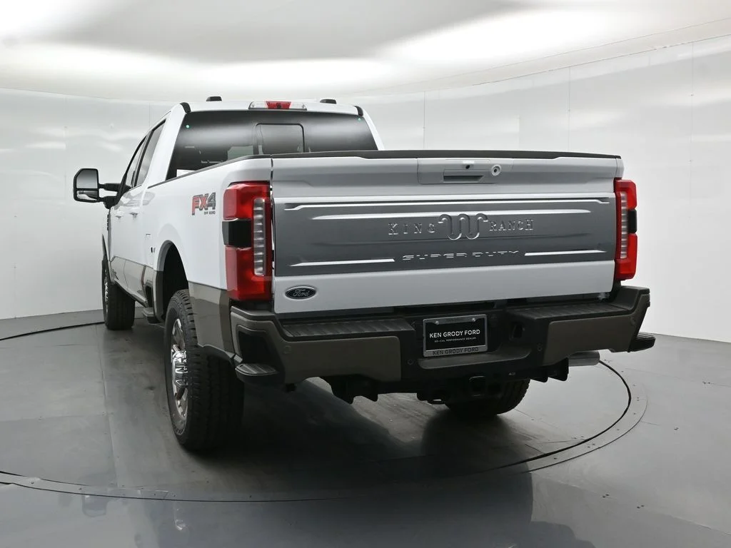 New 2026 Oxford White Ford King Ranch image 28