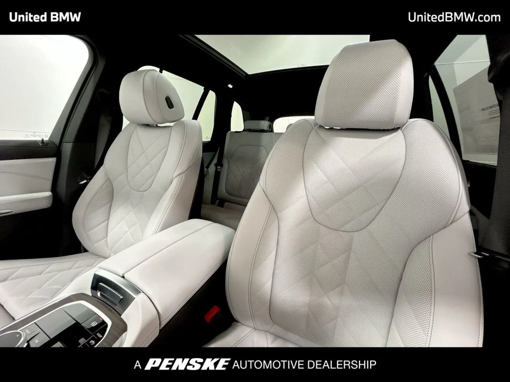 2026 BMW X5 40i - Photo 13