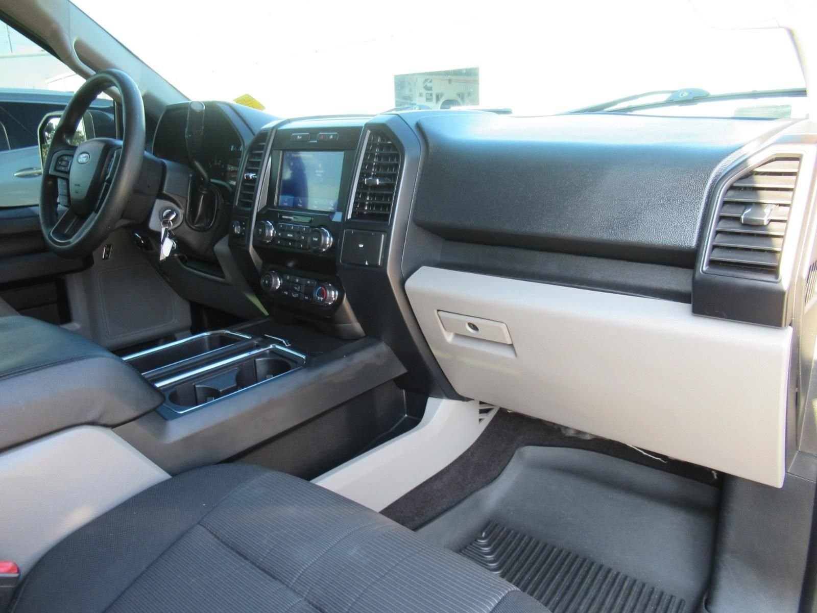 Used 2020 Black Ford XL image 13