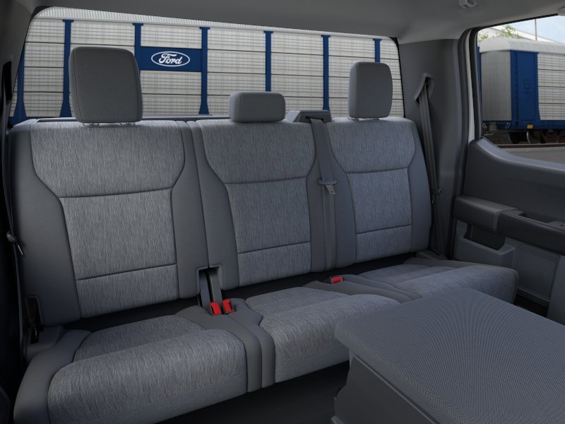 New 2026 Oxford White Ford XL image 11