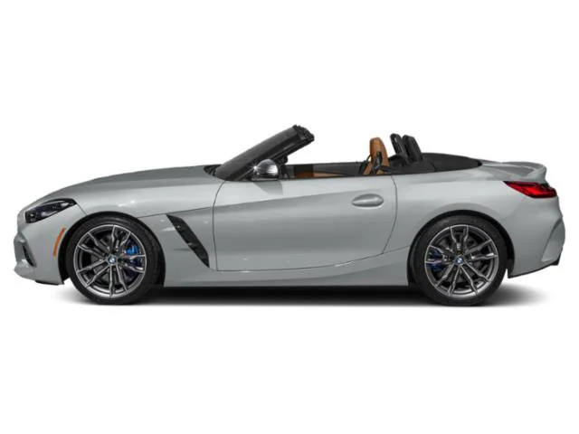Used 2022 Glacier Silver Metallic BMW sDriveM40i image 3