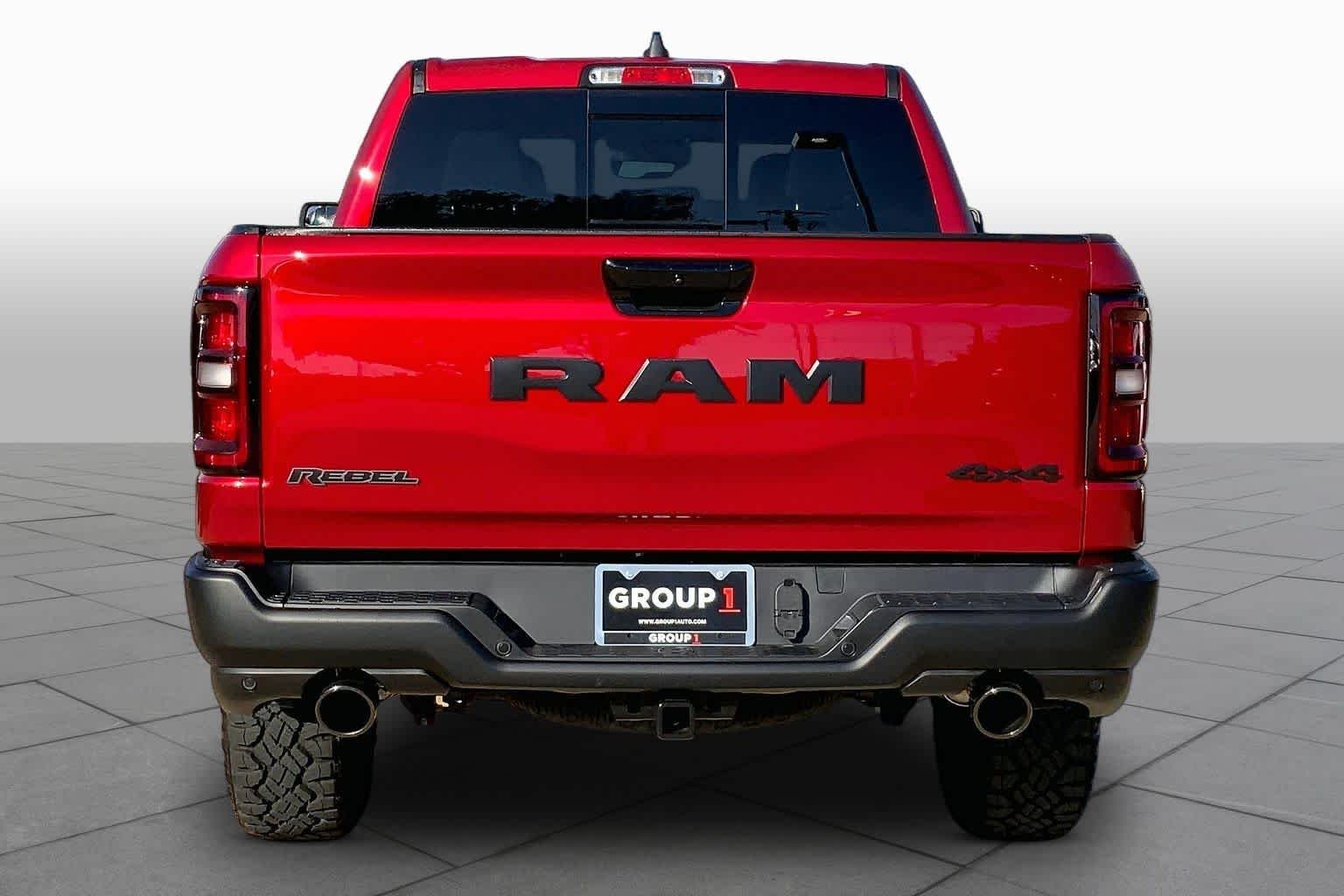 New 2026 Molten Red Pearl-Coat Exterior Paint RAM Rebel image 4