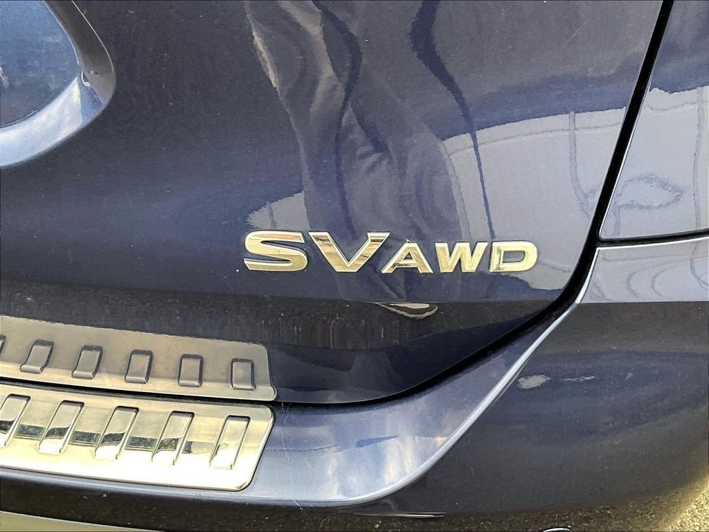 Used 2019 Caspian Blue Metallic Nissan SV image 27
