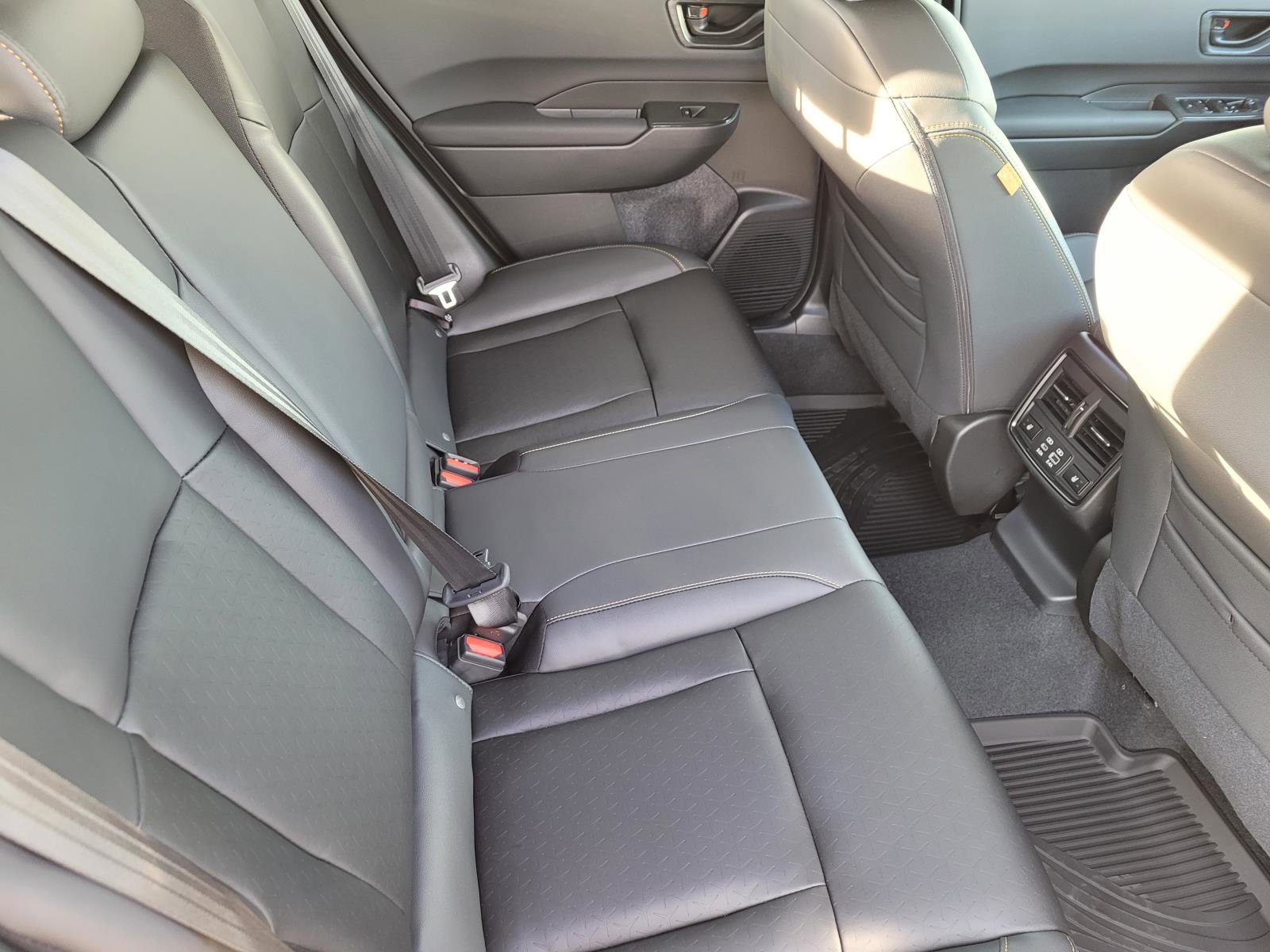 New 2026 ICE SILVER METALLIC Subaru Wilderness image 12