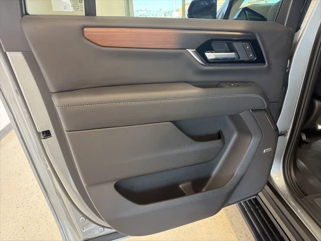 2026 GMC Yukon XL Denali - Photo 50