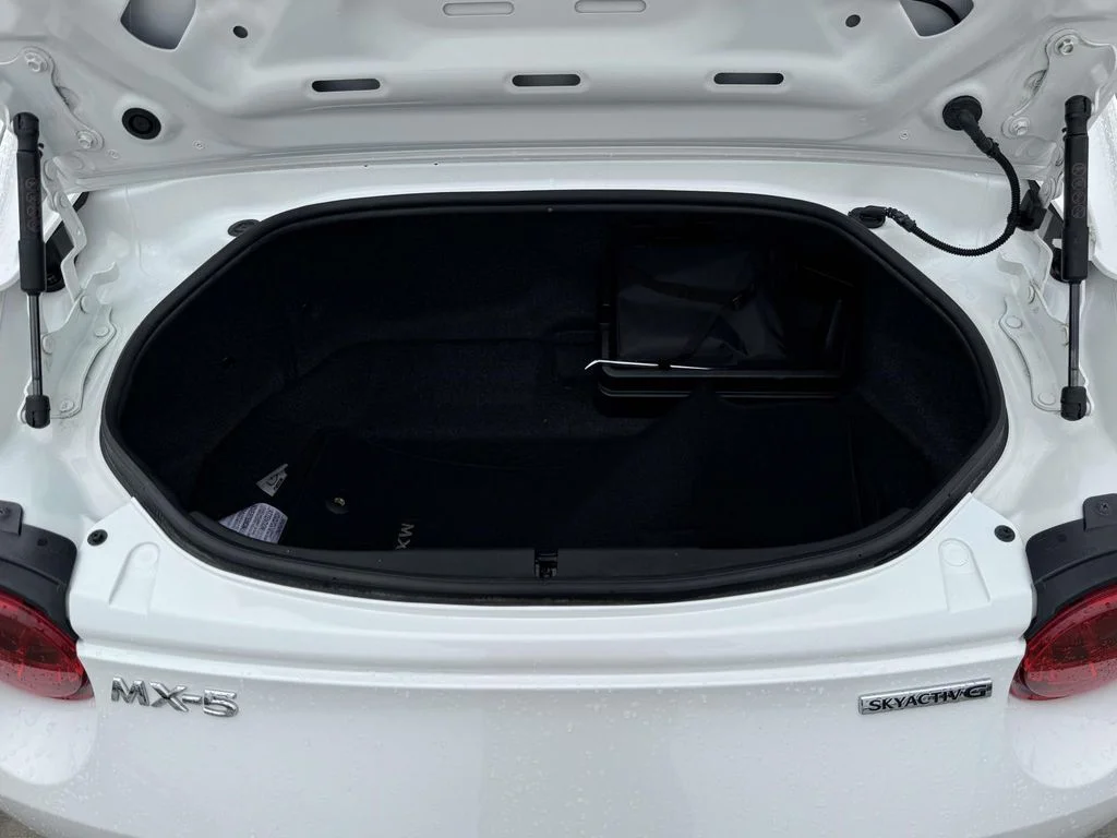 Used 2023 White Mazda Grand Touring image 29