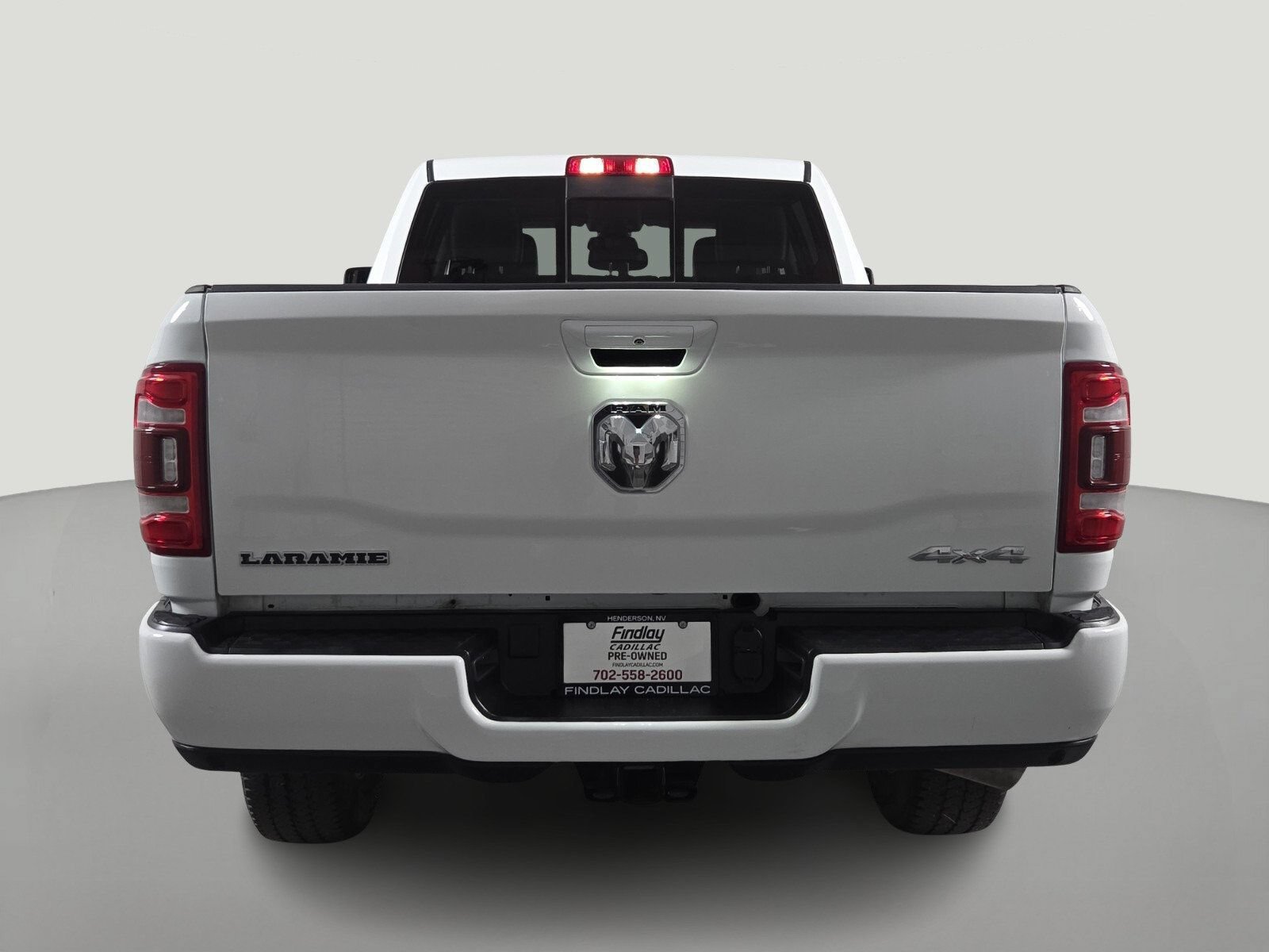Used 2024 White Ram Laramie image 3