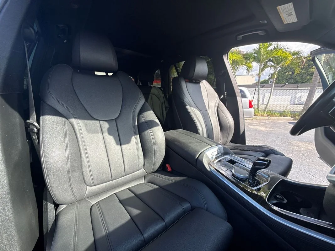 Used 2020  BMW xDrive40i image 19
