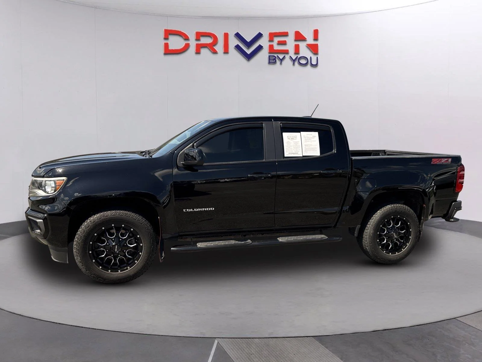 Used 2021 BLACK Chevrolet 4WD Z71 image 7