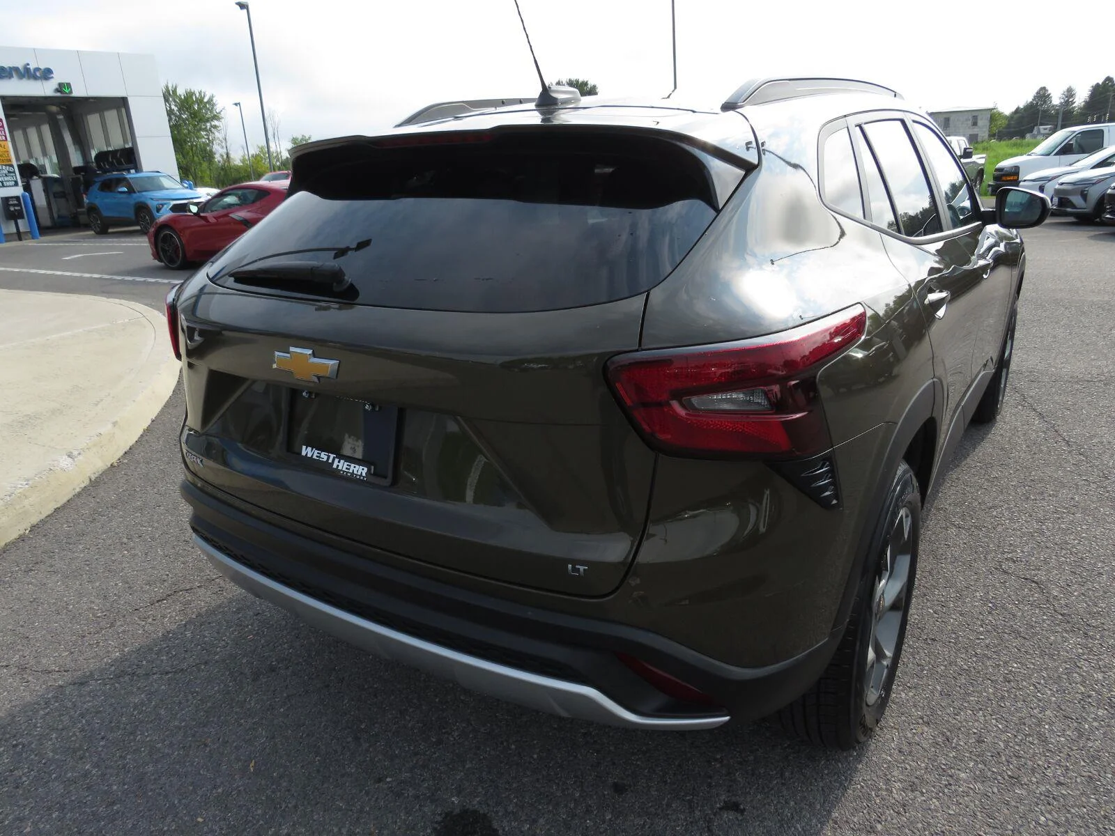 Used 2024 Harvest Bronze Metallic Chevrolet LT image 5