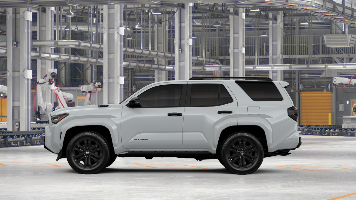New 2026 Wind Chill Pearl Toyota Platinum image 4