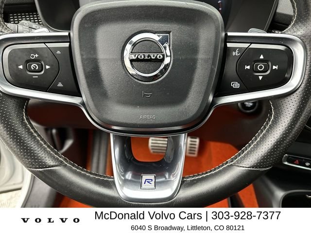 Used 2019 White Volvo R-Design image 14