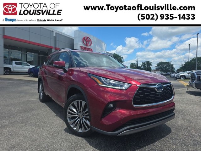 2022 Toyota Highlander Hybrid Platinum