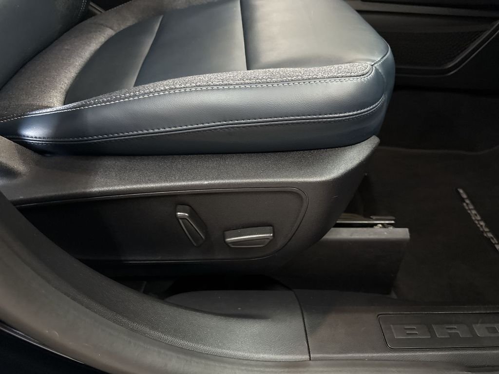 Used 2022 Shadow Black Ford Outer Banks image 19