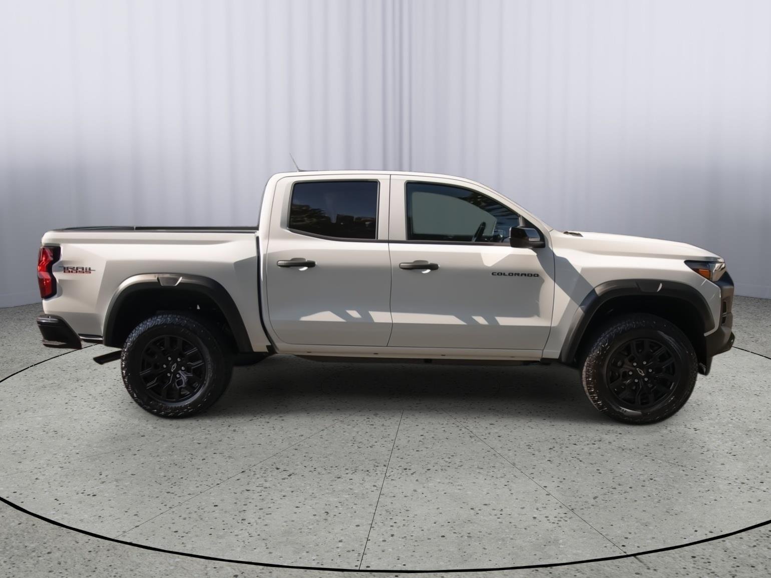 2026 Chevrolet Colorado Trail Boss - Photo 10