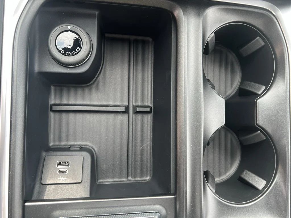 New 2026 Star White Metallic Tri-Coat Ford Tremor® image 25