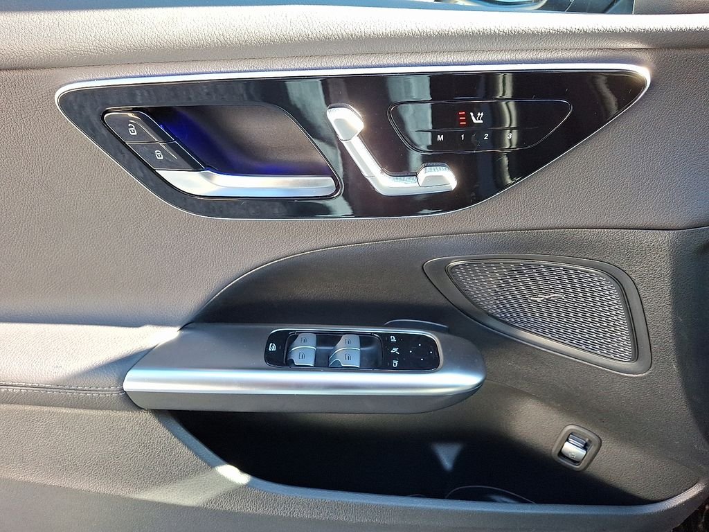 2025 Mercedes-Benz C-Class Sedan C 300 - Photo 12