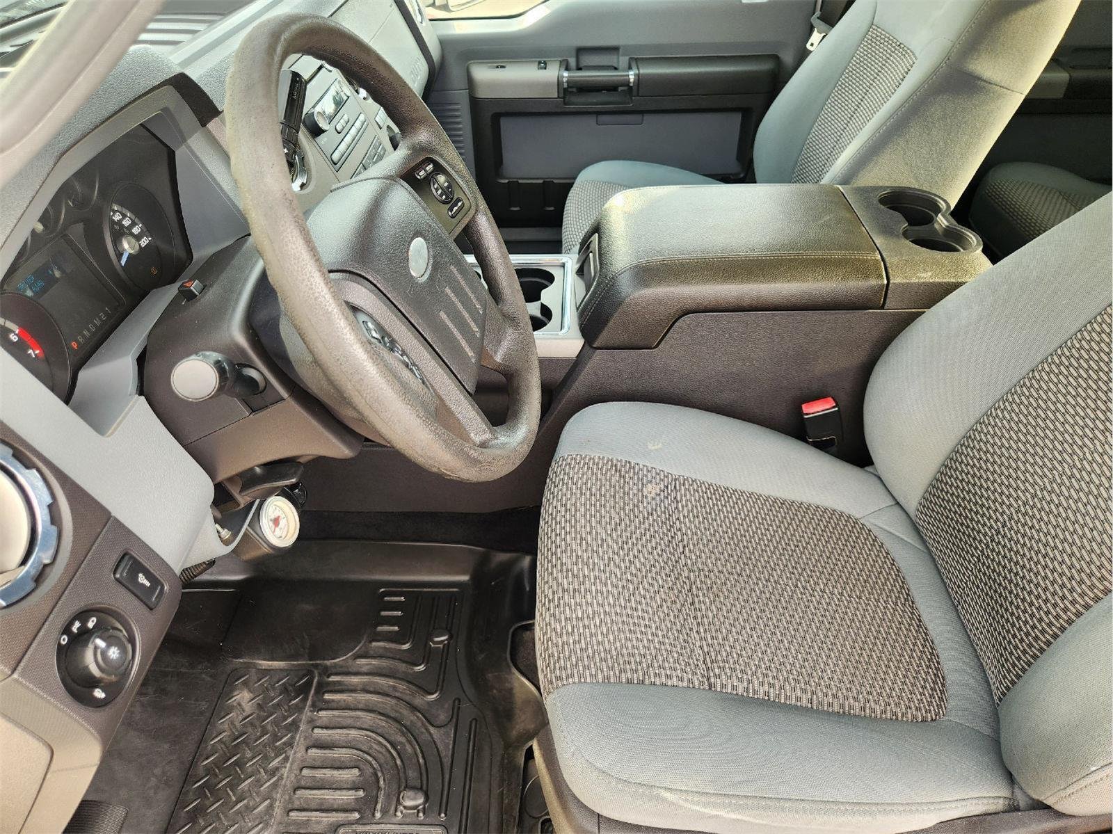 2012 Ford F-250 Super Duty XLT - Photo 13