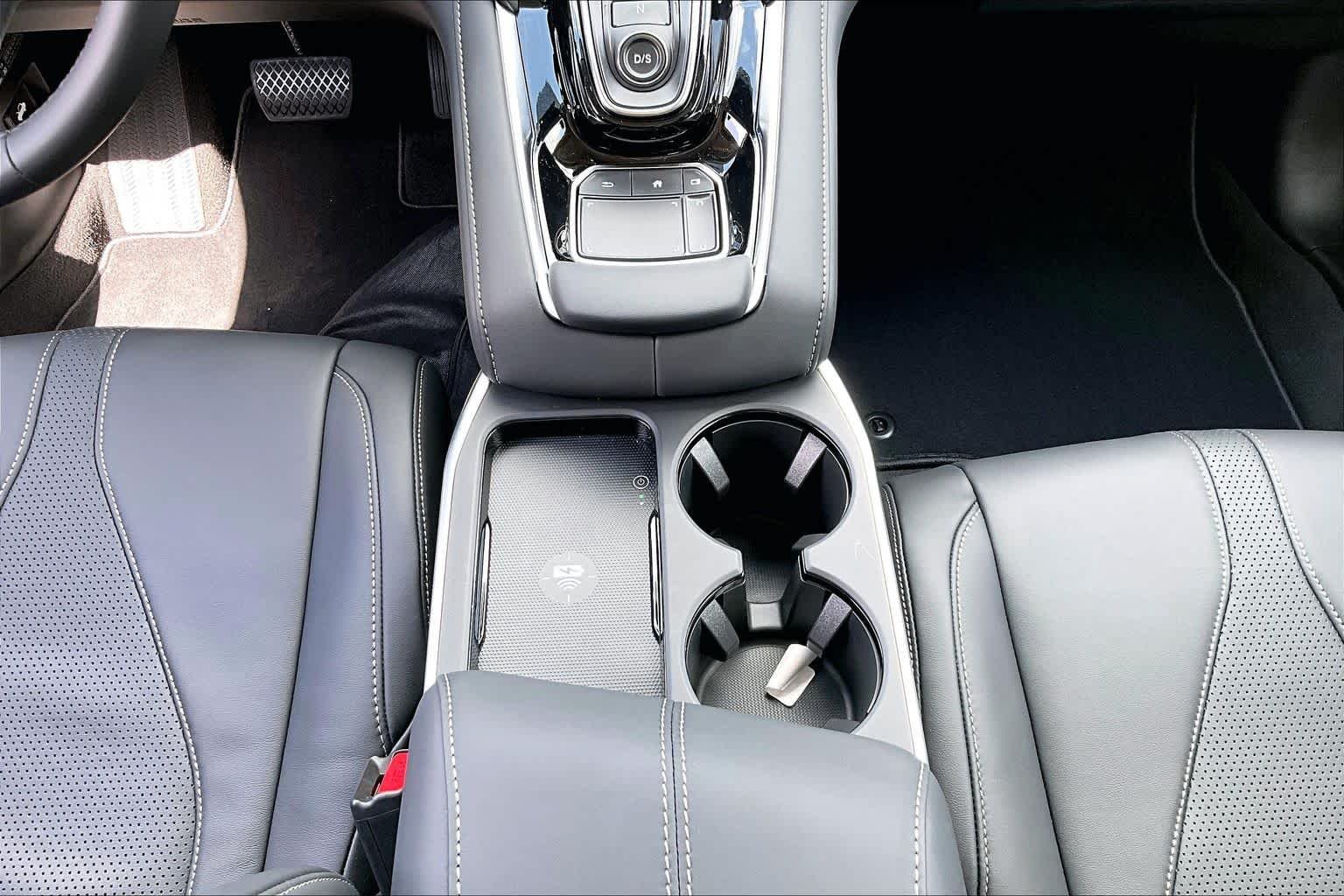 New 2026 Solar Silver Metallic Acura w/Technology Package image 18