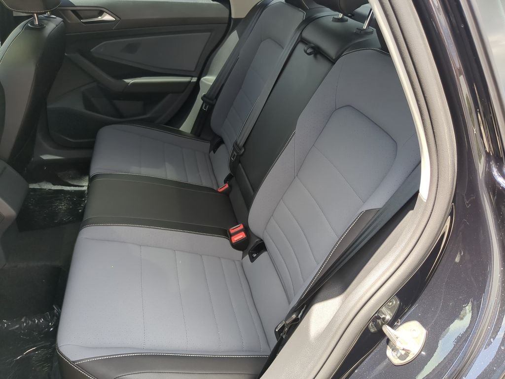 New 2026 Black Volkswagen 1.5T SE image 15