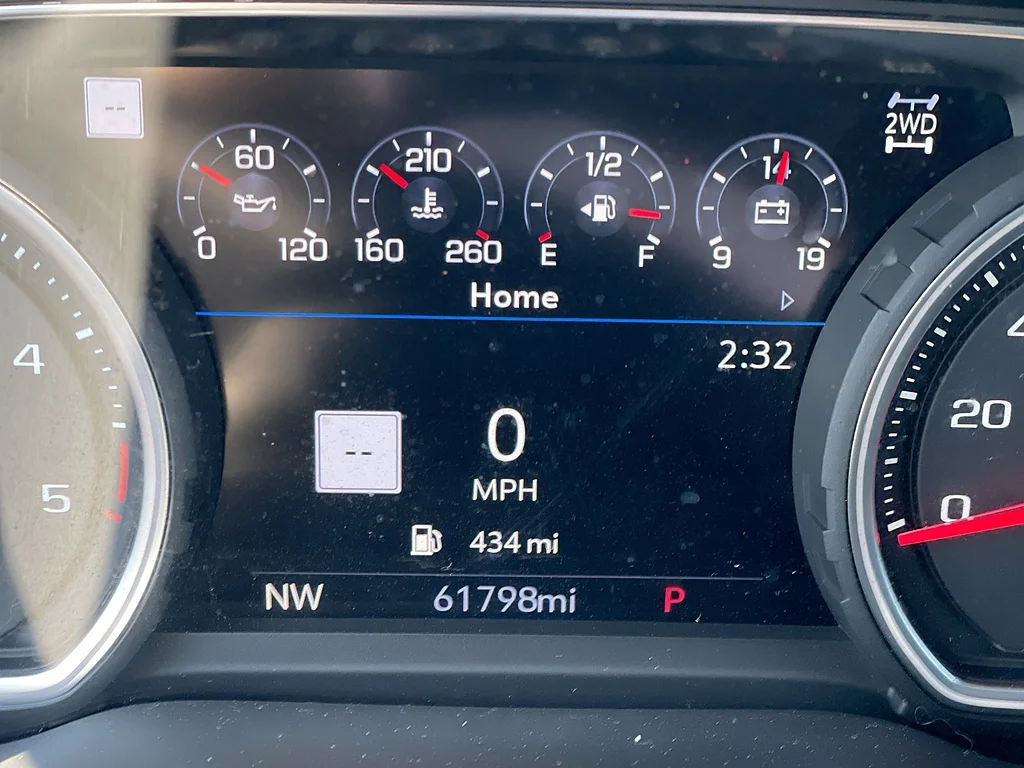 Used 2022 Black Chevrolet High Country image 12
