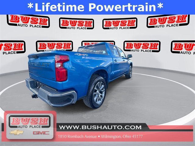 2023 Chevrolet Silverado 1500 LT photo 3