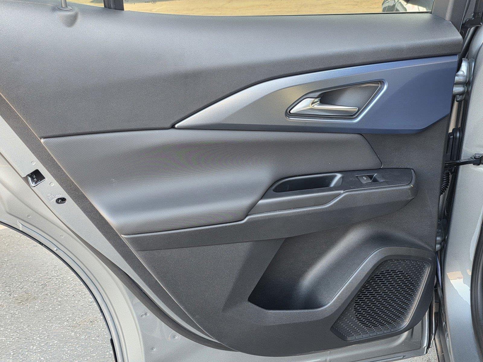 2026 Chevrolet Equinox EV 2LT - Photo 13