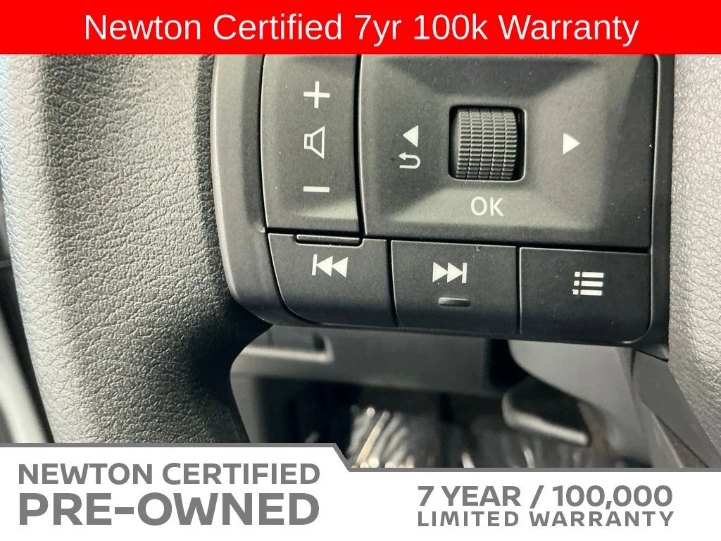 Certified Used 2025 Everest White Pearl Nissan S image 26