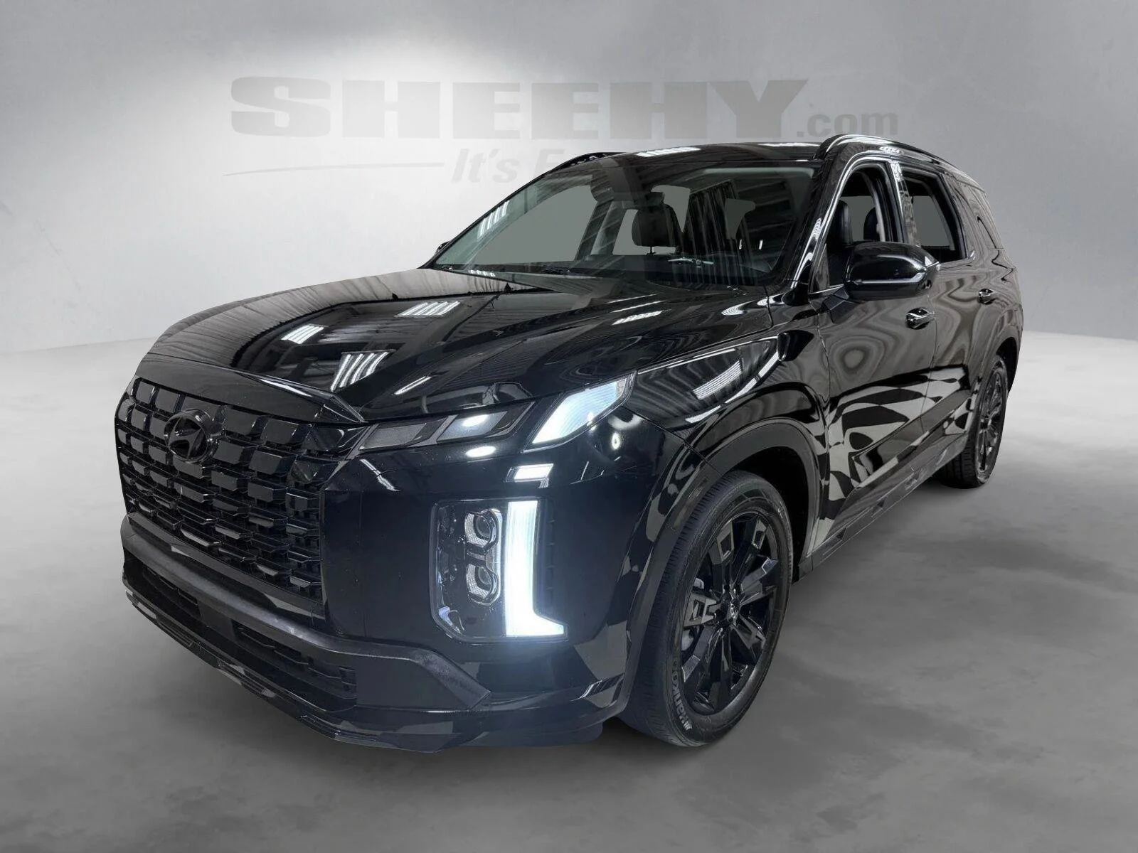 Used 2024 Black Hyundai XRT image 16